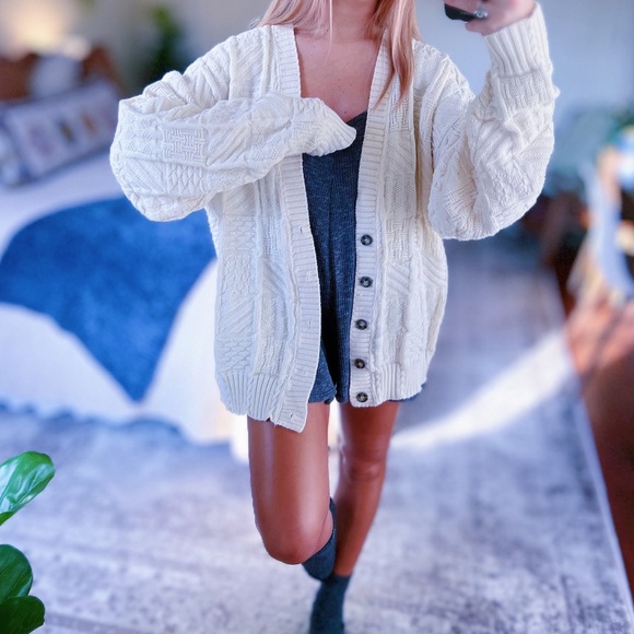 Vintage Sweaters - Vintage Ivory Texturized Grandpa Cardigan